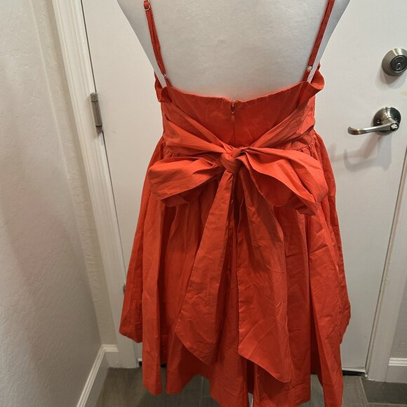 Fun and flirty LRD (little red dress!) - Picture 3 of 7